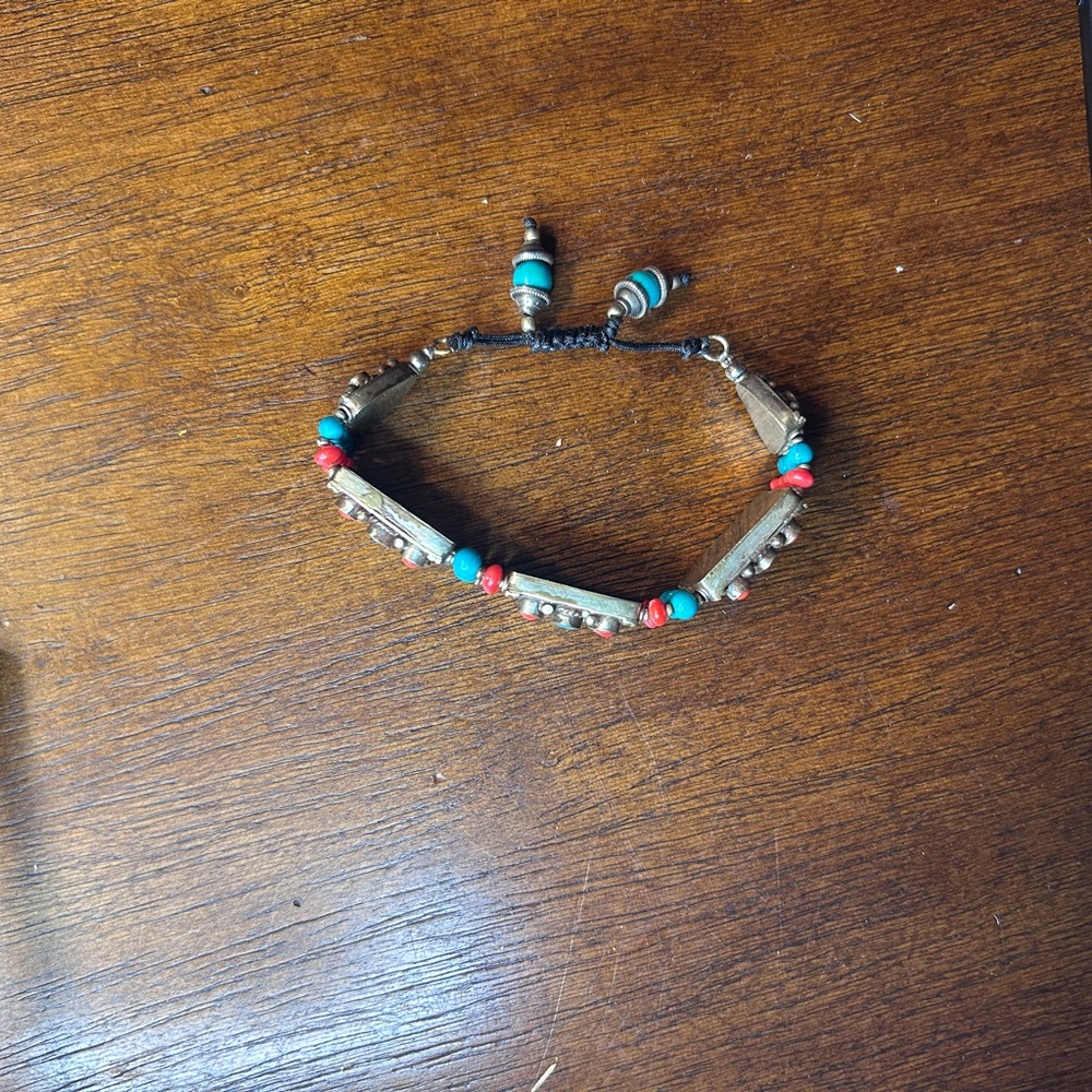 Turquoise and Red Beaded Bracelet - Picture 2 of 13